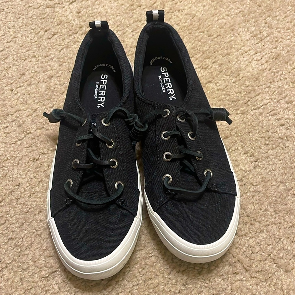 Sperry Crescent Vibe Canvas